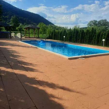 Arena 2 Apartment